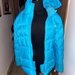 The North Face Women's Vibrant Blue Hooded Puffer Jacket